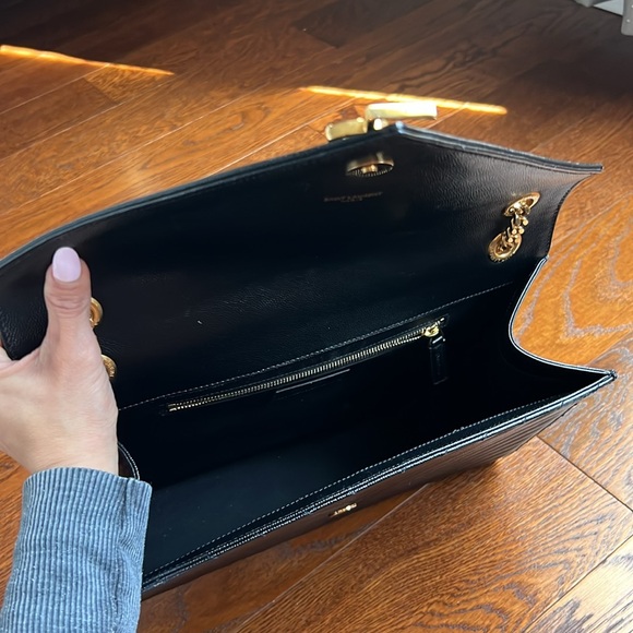 Yves Saint Laurent Black Quilted Leather Shoulder Bag - large AUTHENTIC - Picture 15 of 17